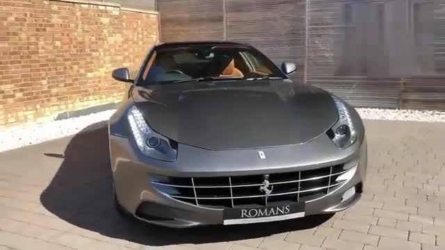 实拍法拉利旅行车FF，可坐四人，最