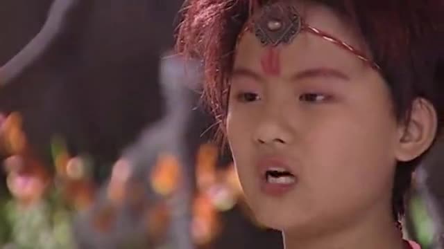 宝莲灯:三太子要杀红孩儿,铁扇公主跪地求饶!