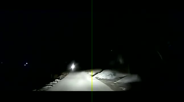 行车记录仪实拍：女生在路边行走，怎么也想不到还能摊上这事