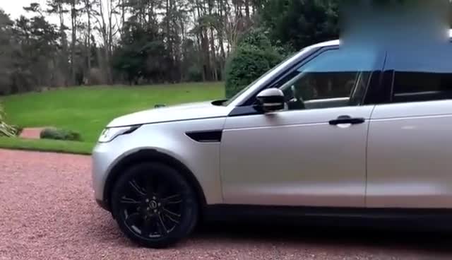 路虎发现5实拍欣赏