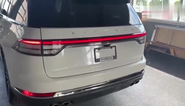 直逼路虎大6座！全新林肯飞行家