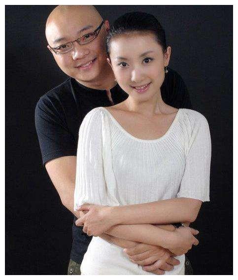2003年年底王凯和曾湉步入了婚姻殿堂 2008年11月25日女儿出生.