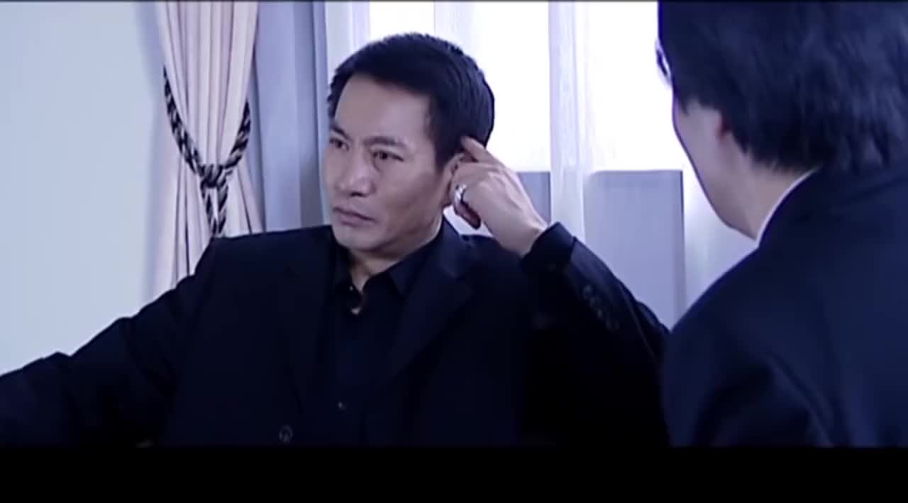 罪域小弟坏了大哥的规矩大哥会解决掉他