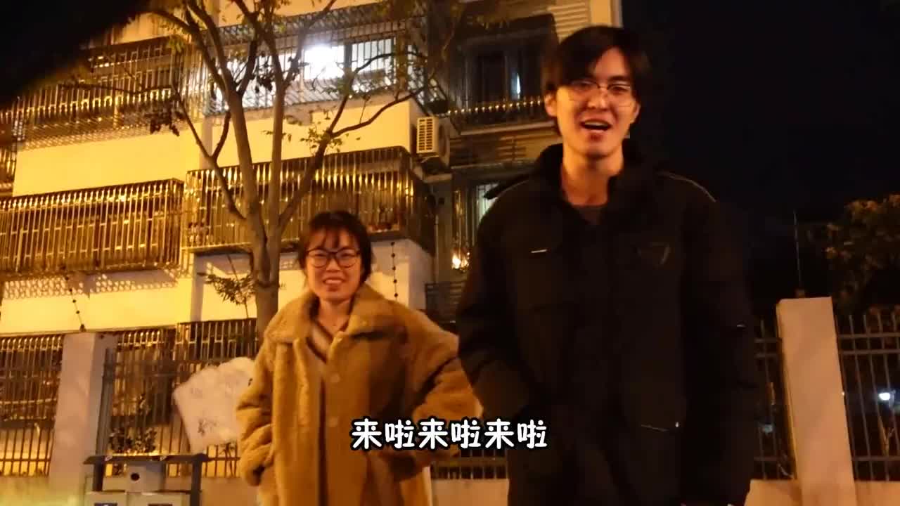 小伙买比亚迪汉被朋友鄙视，被问为何不买特斯拉？最后打脸了