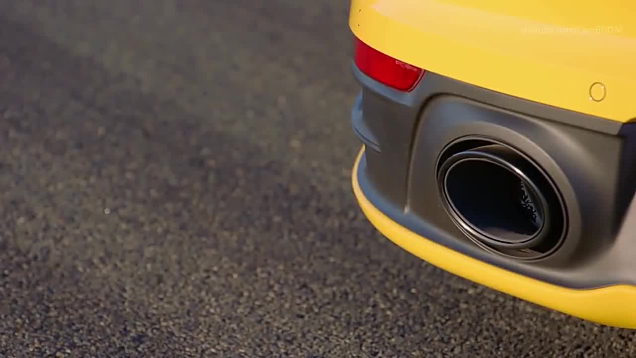 全新8代保时捷911，炫耀黄色登场，帅到没边~