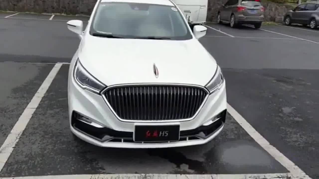 打造最美国产车红旗H5外观内饰动态实拍