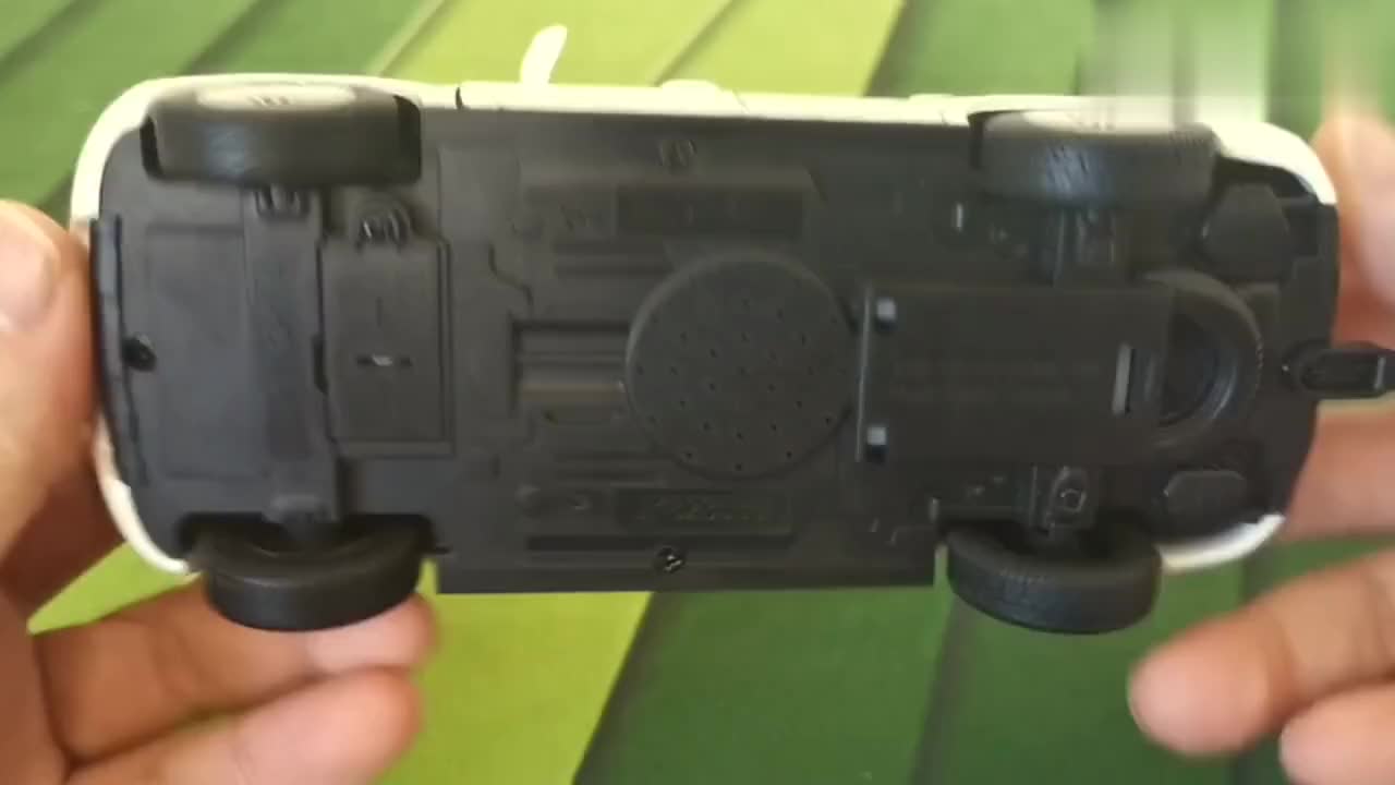 日产途乐，合金汽车模型