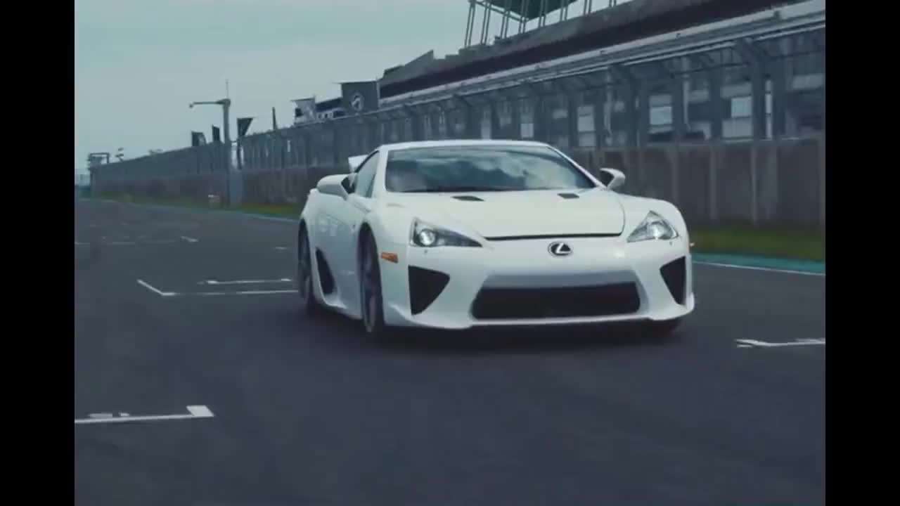 丰田秀研发实力造了这台雷克萨斯