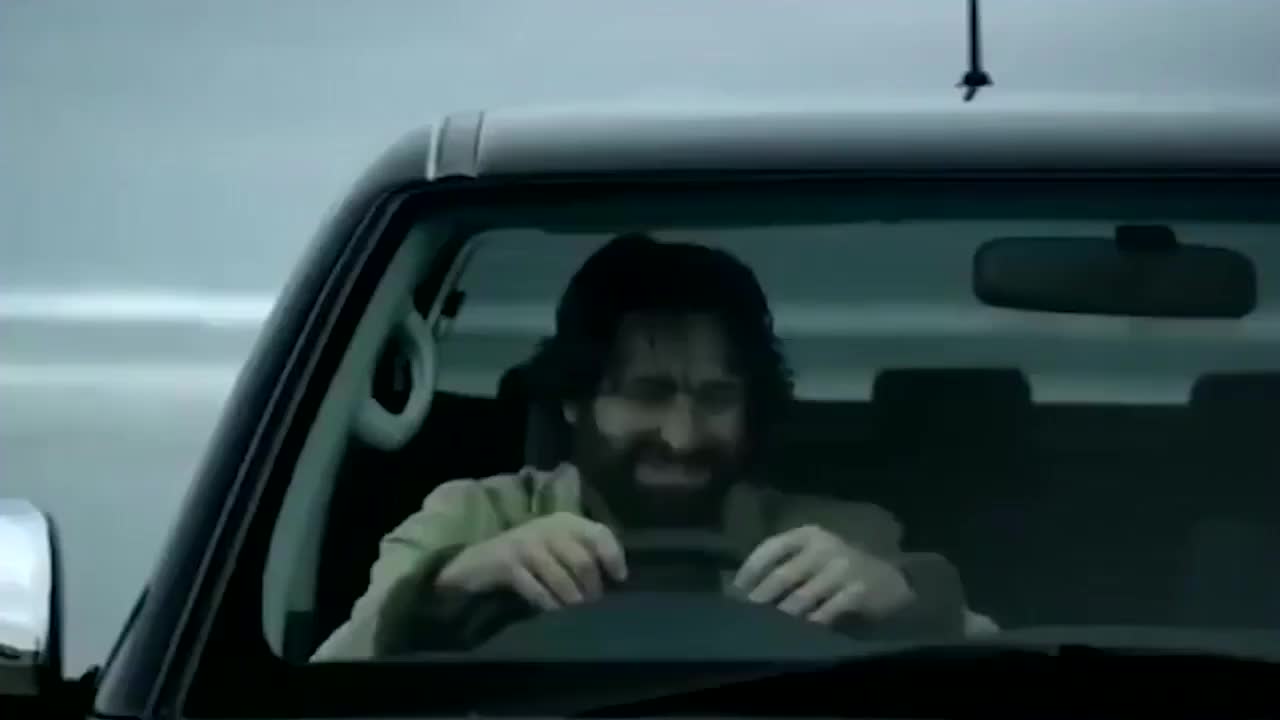 丰田海拉克斯创意广告，男人都这么爱车吗？