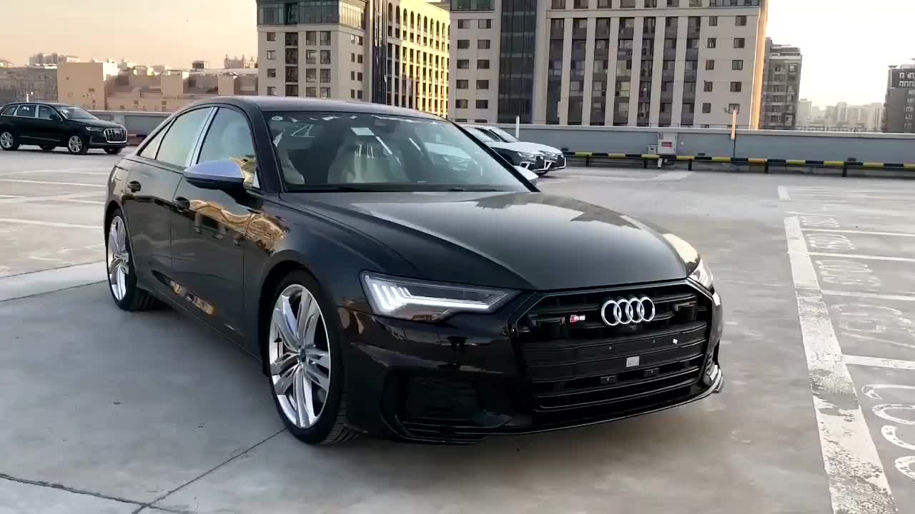 新款奥迪S6帅不帅气？