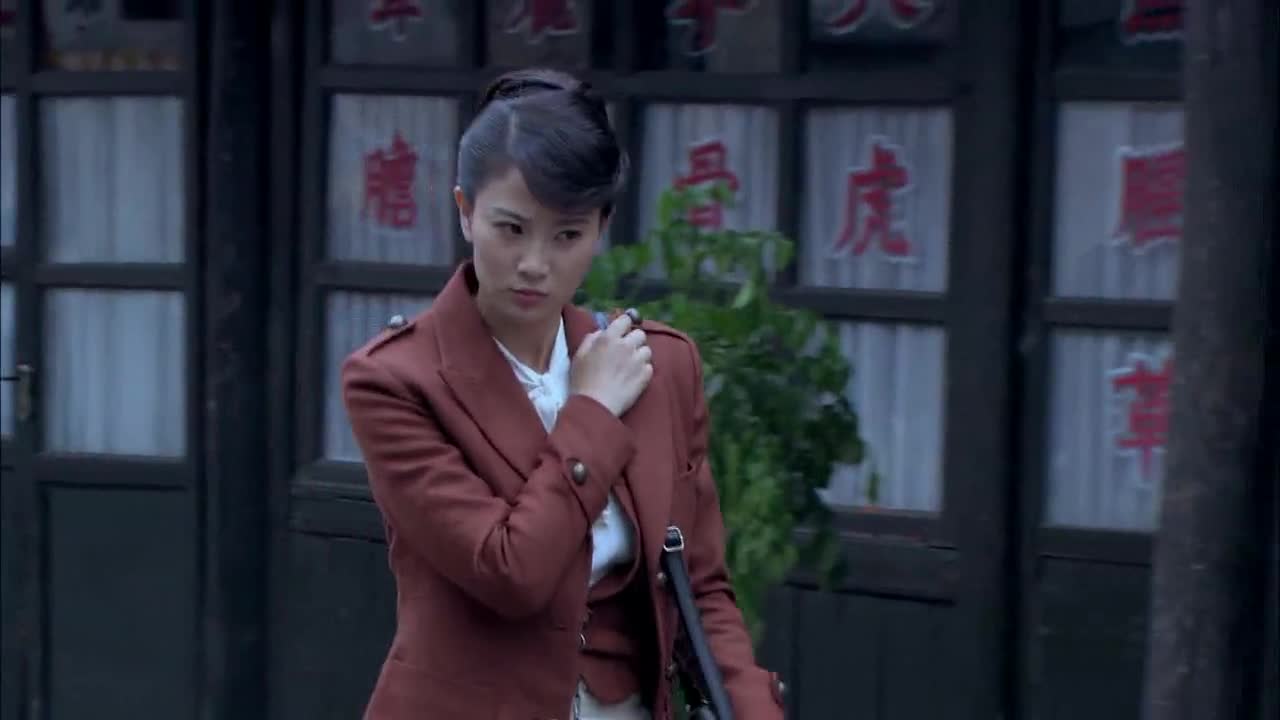庄惠被杀手追杀千钧一发之际竟找到藏身之处完美自救