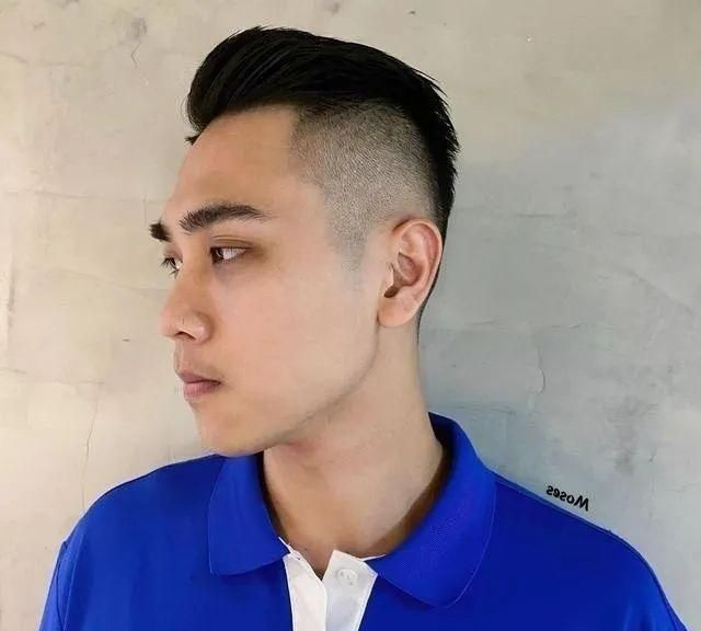 男发型图片2021最新款,男士半长发型图片 2021男士发型趋势图鉴5款帅气又精神的发型你须知