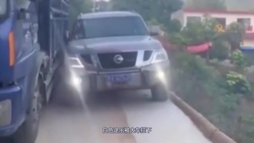 一代神车，日产途乐，越野圈鄙视届的老大哥，谁都不服！