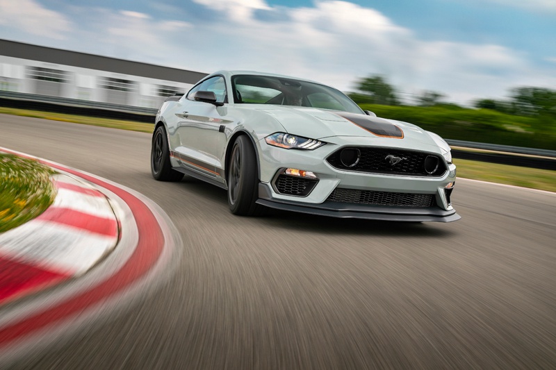 福特Mustang图片,福特Mustang图片 阔别17年 福特mustang mach 1音速归来