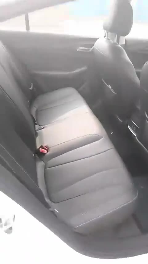 荣威i5空间怎么样？车主实拍值得