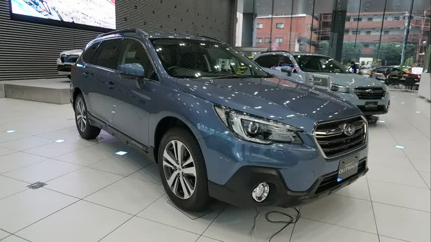 新车展示，实拍2020款斯巴鲁傲虎SPORT，这颜值真不赖！