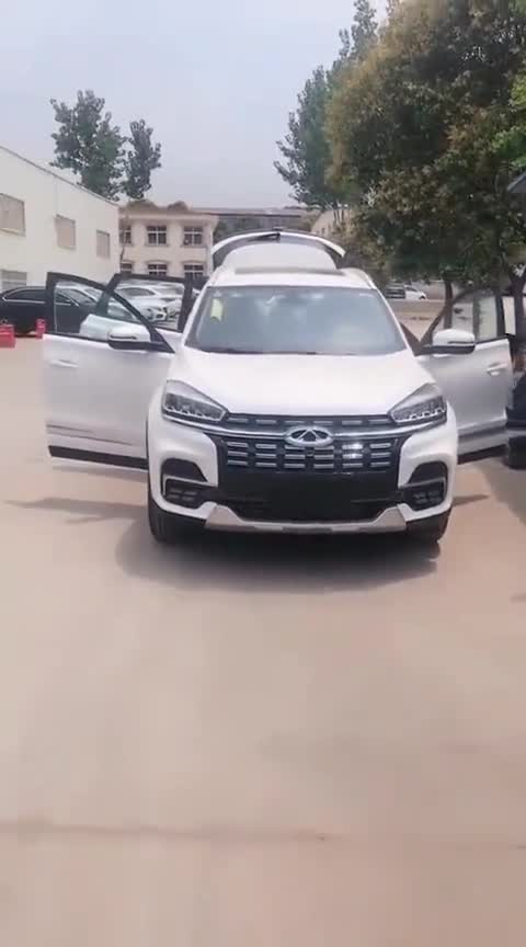 全新一代瑞虎8，威武霸气！