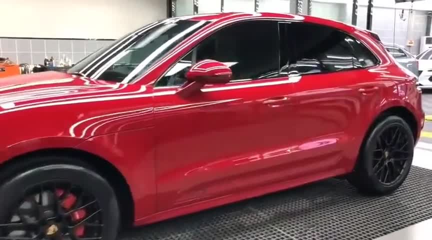 爱车养护的漂漂亮亮