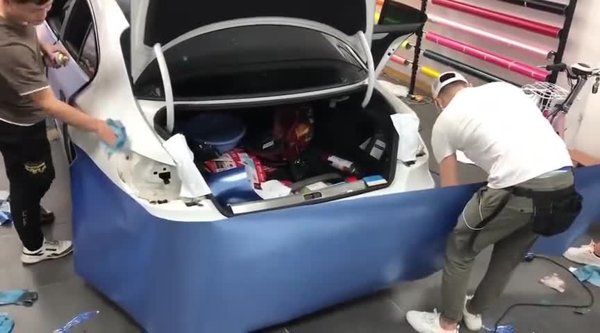 爱车养护先贴膜