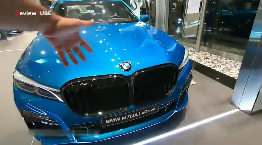 2020款宝马X6和2020款宝马M760Li到店实拍，这颜值不服不行！