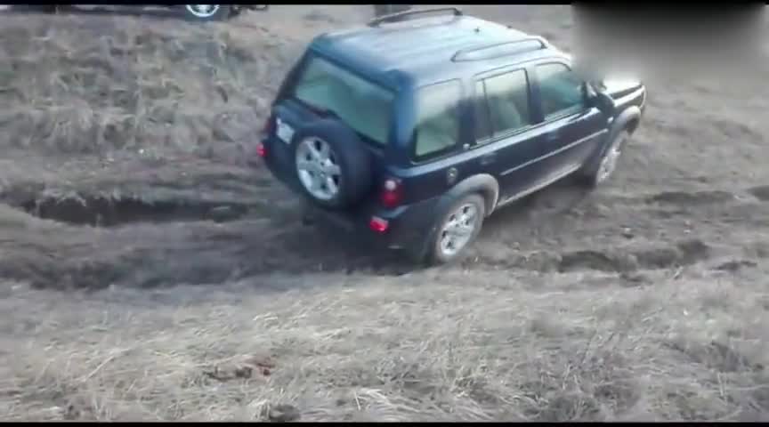 路虎神行者户外越野实拍