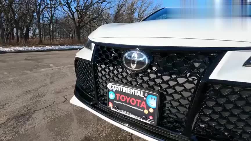 2021款丰田亚洲龙实拍展示，近距离了解后，要不要买雅阁自己想