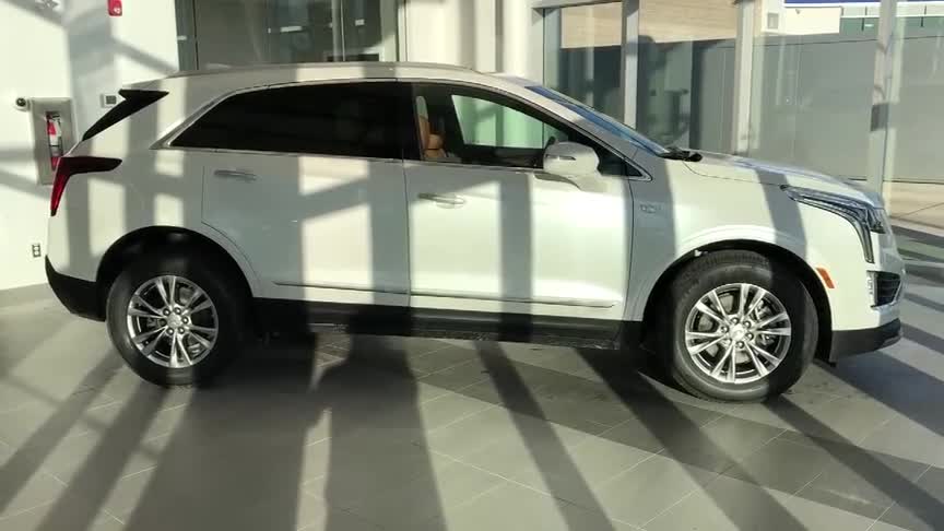 2020款凯迪拉克XT5抢先实拍，坐进车内了解完配置，等不等自己想