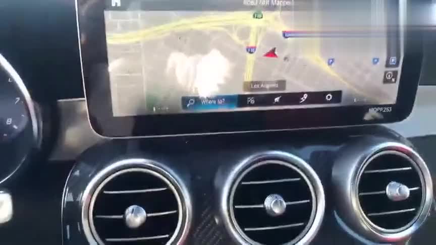 高清实拍2020款奔驰GLC 63S