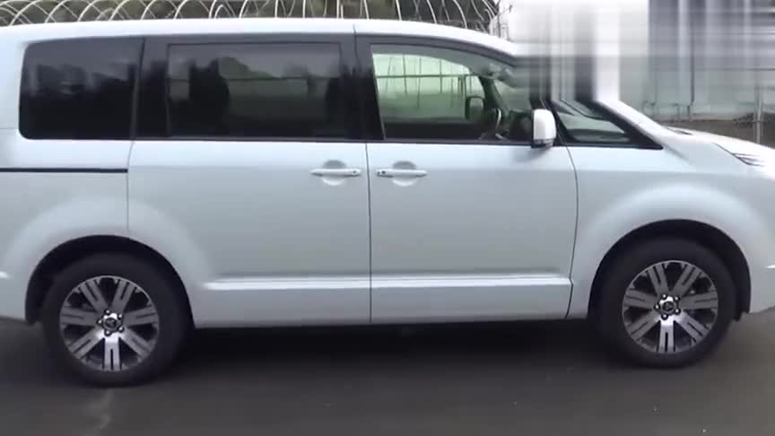 三菱商务车2020商务车,三菱七座9万元 高清实拍2021款三菱商务车delica d5,有这配置,不要太