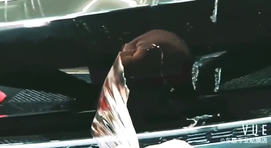 奥迪局部修补隐形车衣，每台好车