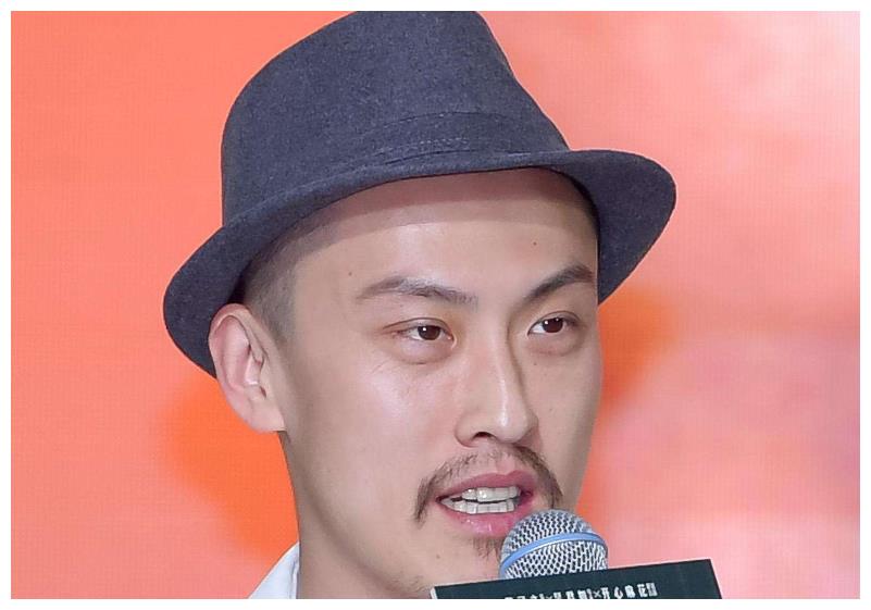 职业法师"刘海柱,曾因一部网剧走红,如今成为最受欢迎的演员