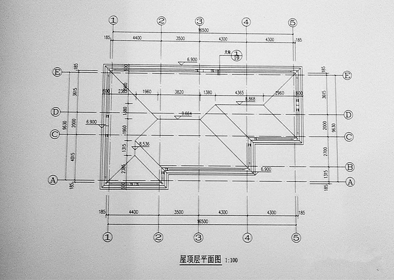 屋顶平面图