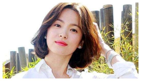 笑容可掬宋慧乔