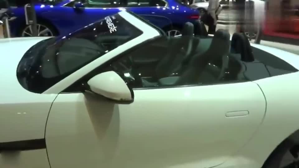 2020款全新捷豹F-Type动力更加强劲