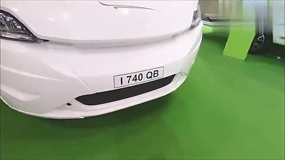 实拍德国FORSTER豪华房车，一个可以移动的“家”，感觉怎样