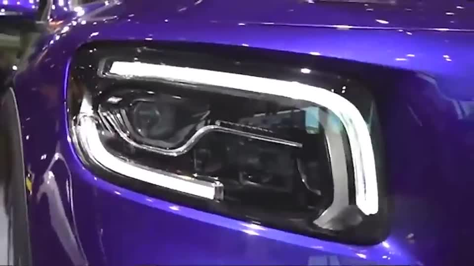 全新2020款奔驰GLB220d实拍，坐进车内那一刻，我放弃了宝马X3