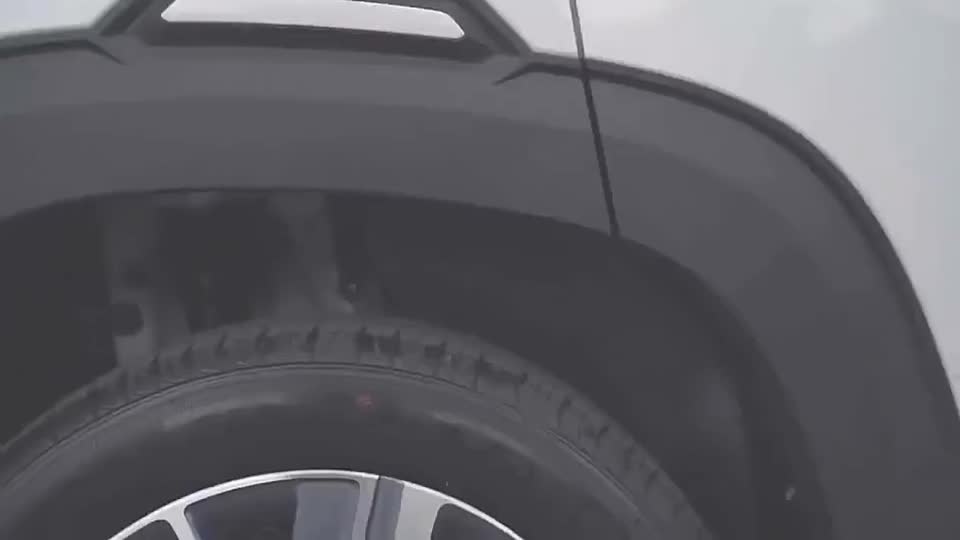 自主SUV小钢炮，全新长安CS35Plus，坐进后备箱那刻我心动了