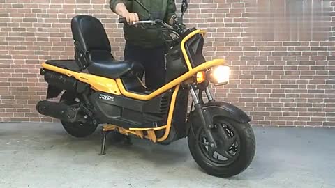 一直被模仿，实拍本田“大金刚”PS250，佩服这设计