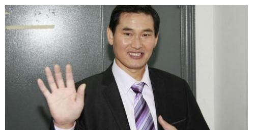 为参加《星光大道》,花费120万负债40万,崔苗如今过成这样休闲区蓝鸢梦想 - Www.slyday.coM 为参加《星光大道》,花费120万负债40万,崔苗如今过成这样休闲区蓝鸢梦想 - Www.slyday.coM