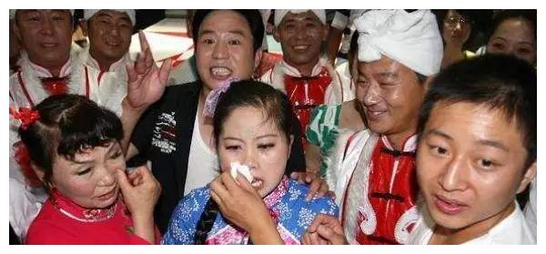 为参加《星光大道》,花费120万负债40万,崔苗如今过成这样休闲区蓝鸢梦想 - Www.slyday.coM 为参加《星光大道》,花费120万负债40万,崔苗如今过成这样休闲区蓝鸢梦想 - Www.slyday.coM