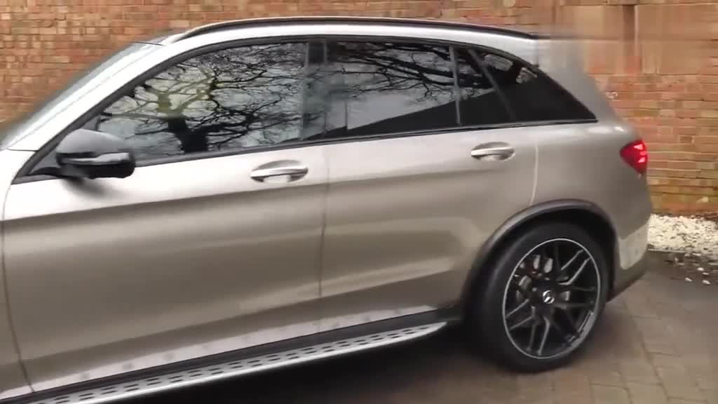 2020款奔驰AMGGLC63实拍