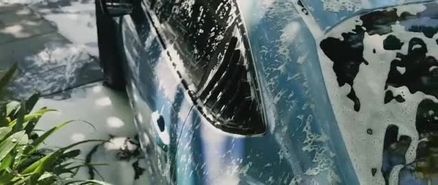 看外国朋友对于改装车是如何保养