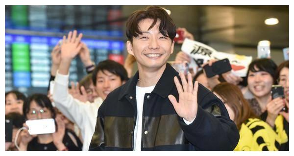 星野源抵台反拍400粉松山机场暴动 星野源 松山机场 暴动 新浪新闻