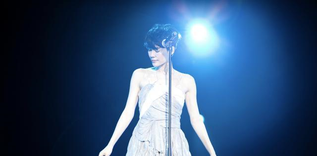 41岁梁静茹承认离婚:你足够美好,离婚就不是结束