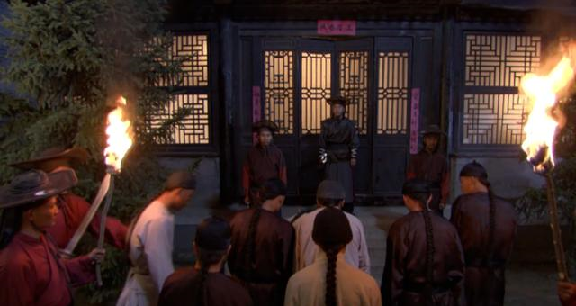 崇祯是末代皇帝,为何死后还会被葬在明十三陵中,谁为他修建的?