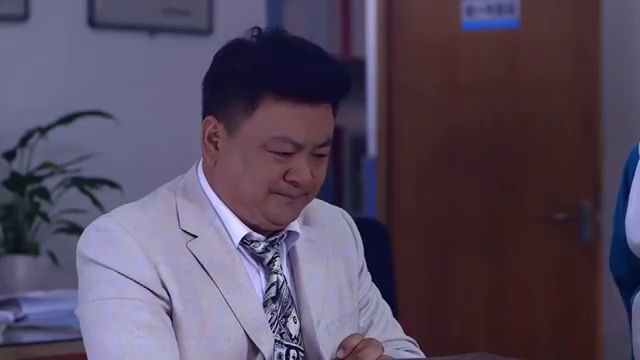 婚姻料理第二十四集:汤姆答应要结婚,约上拍
