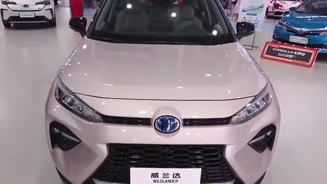 2021款丰田威兰达到店实拍，有这颜值和内饰，买不买RAV4自己定