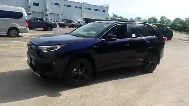 新提的2020款丰田RAV4，外观和内饰高清实拍，买不买CRV自己想