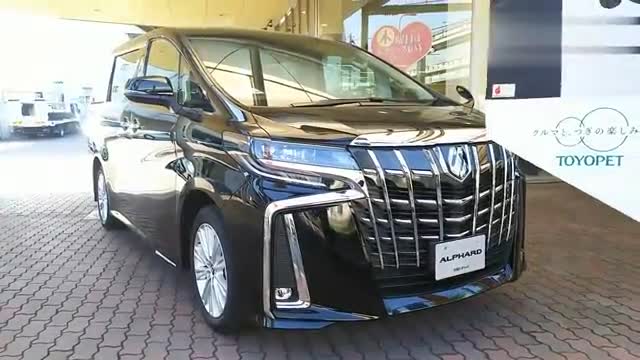 外观霸气没得说，实拍丰田埃尔法