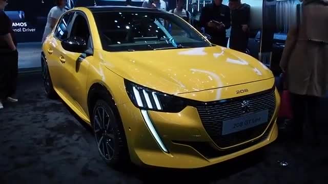 标致全新208GTLine实车展示，颜值出众，内饰超酷，感觉如何？